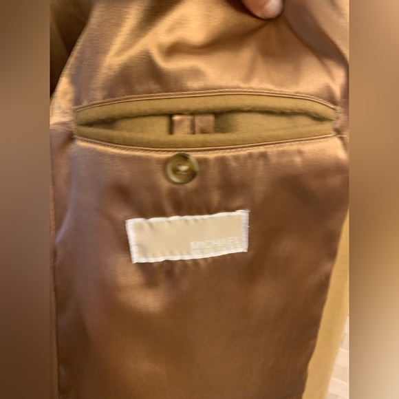 Brand New Michael Kors PeaCoat tan brown with gold lining - Picture 6 of 11